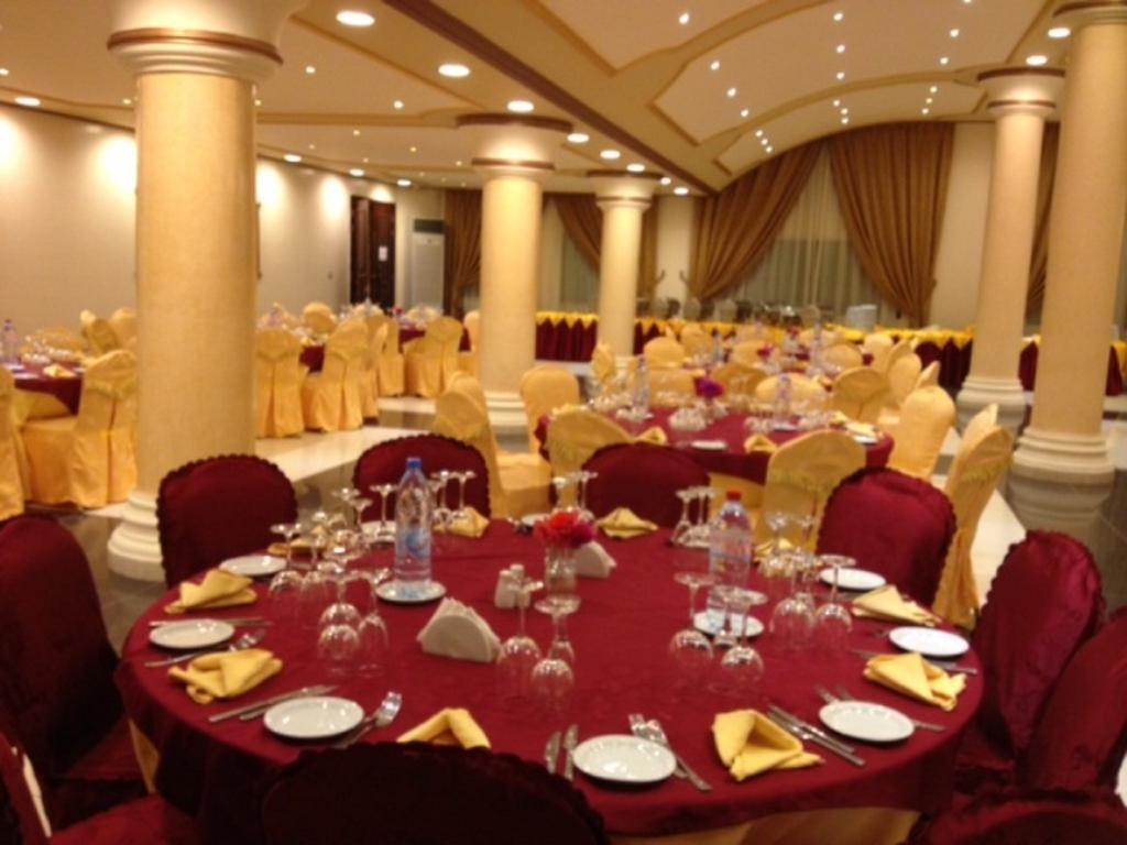 Atlantic Palace Hotel Pointe Noire Bagian luar foto