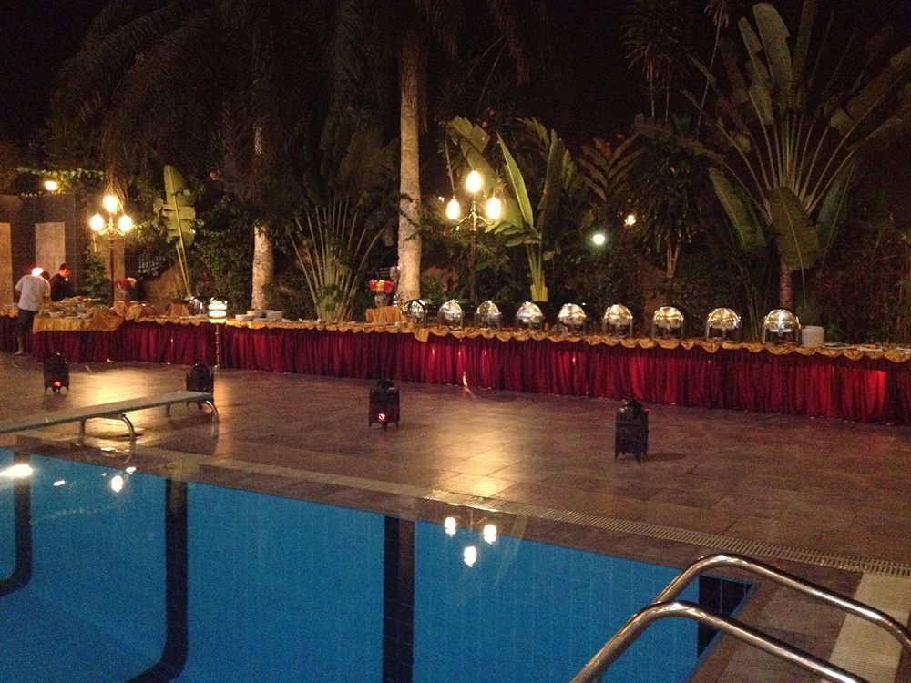 Atlantic Palace Hotel Pointe Noire Bagian luar foto