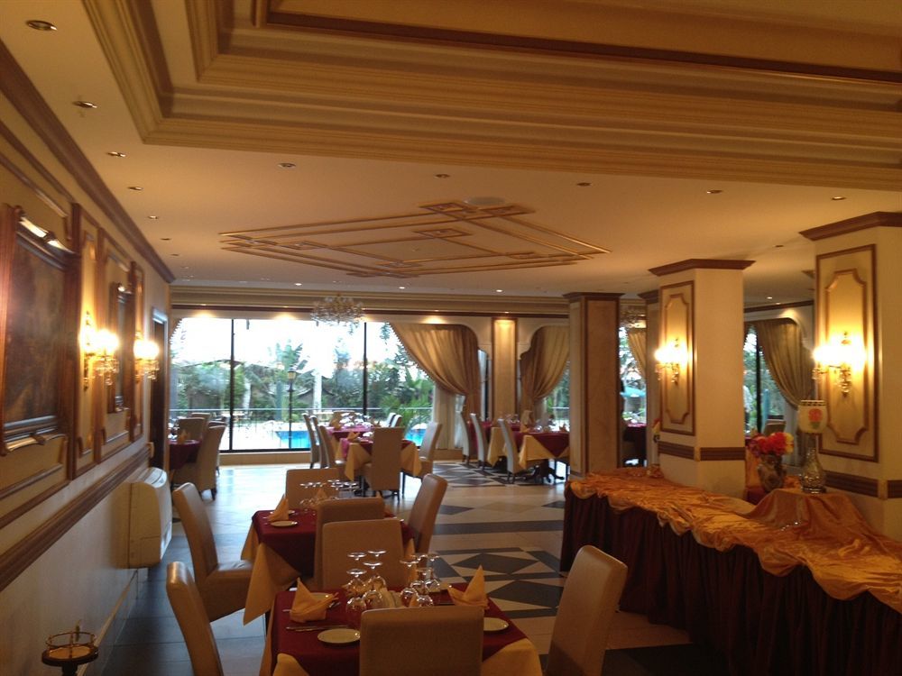 Atlantic Palace Hotel Pointe Noire Bagian luar foto